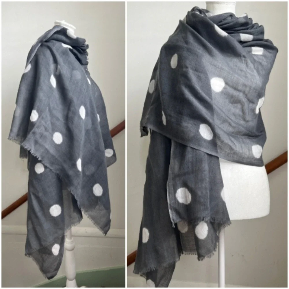 Galeries Lafayette Scarf Gray White Polka Dot Wool Frayed Fringe Wrap Shawl